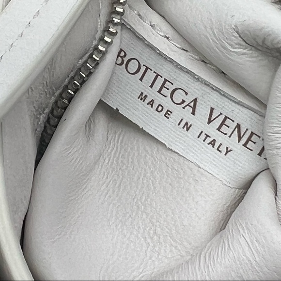 Bottega Veneta PADDED CASSETTE - Picture 9 of 9